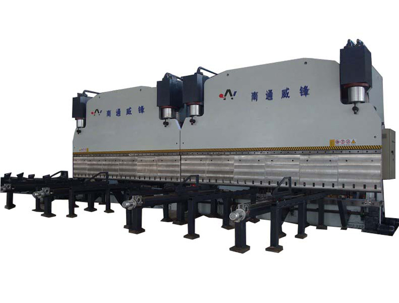 電液伺服雙機(jī)聯(lián)動折彎機(jī)